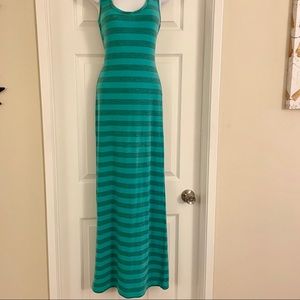 Venus Maxi dress - small